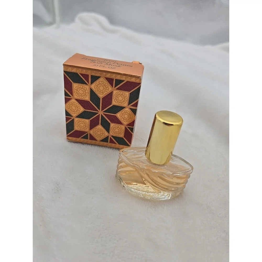 Avon Celebrates‎ a Country Christmas Fragrance Petites Soft Musk